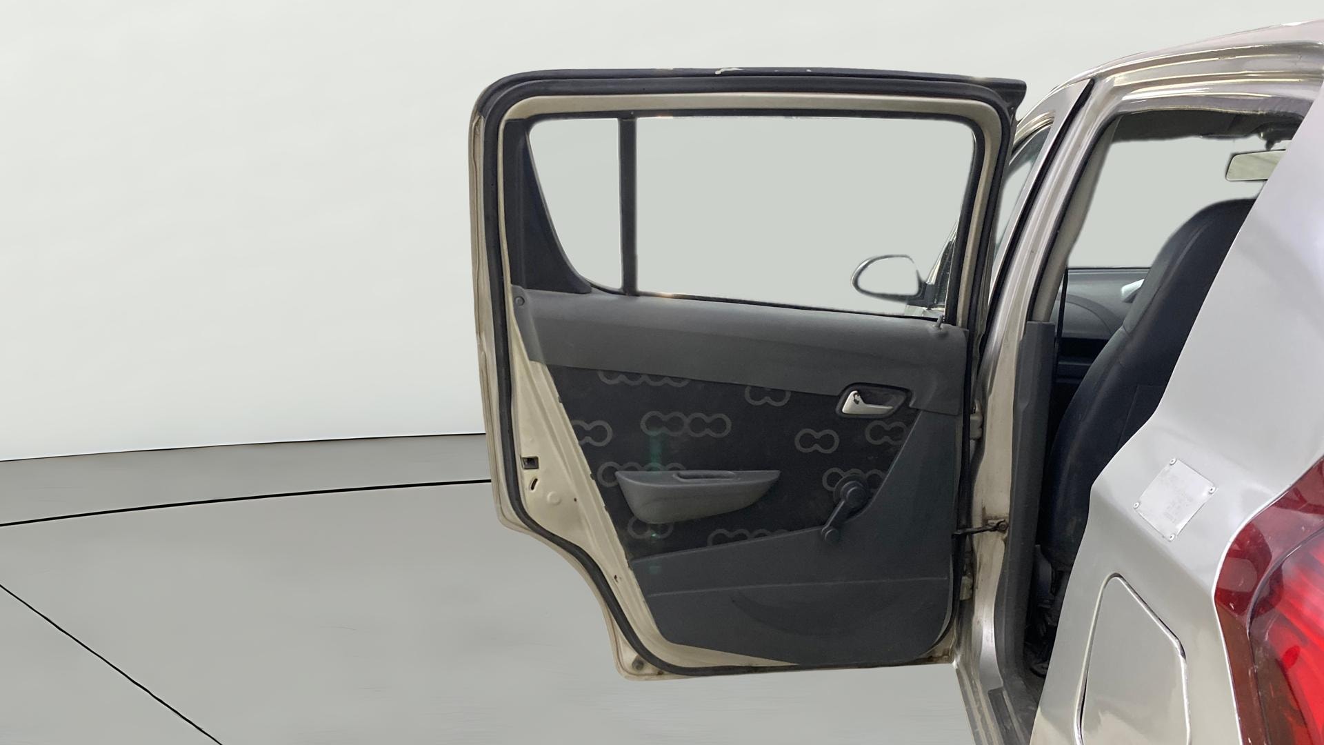 View 2014 Maruti Suzuki Alto 800 LX Image 22 Used 2014 Maruti Suzuki Alto 800 LX Image 22