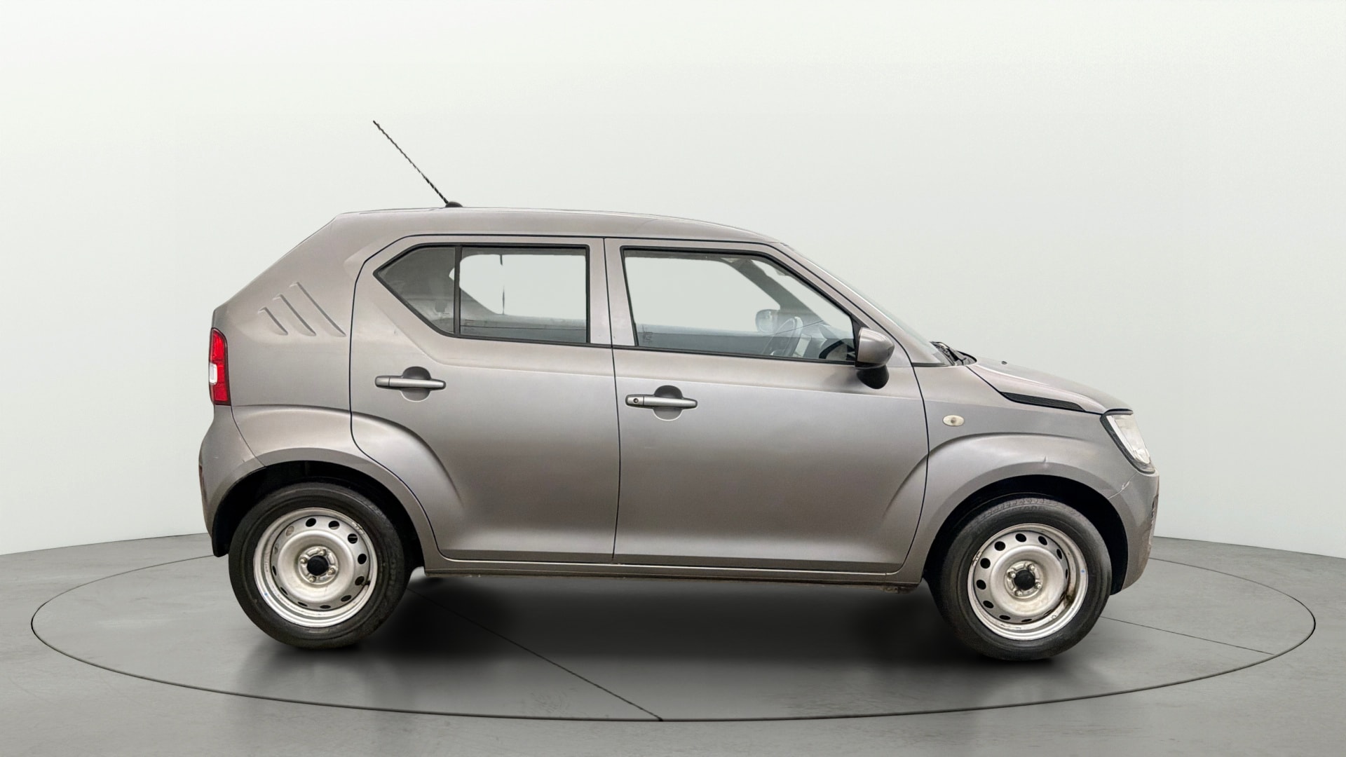 View 2023 Maruti Suzuki 1000 Base Variant Image 8 Used 2023 Maruti Suzuki 1000 Base Variant Image 8