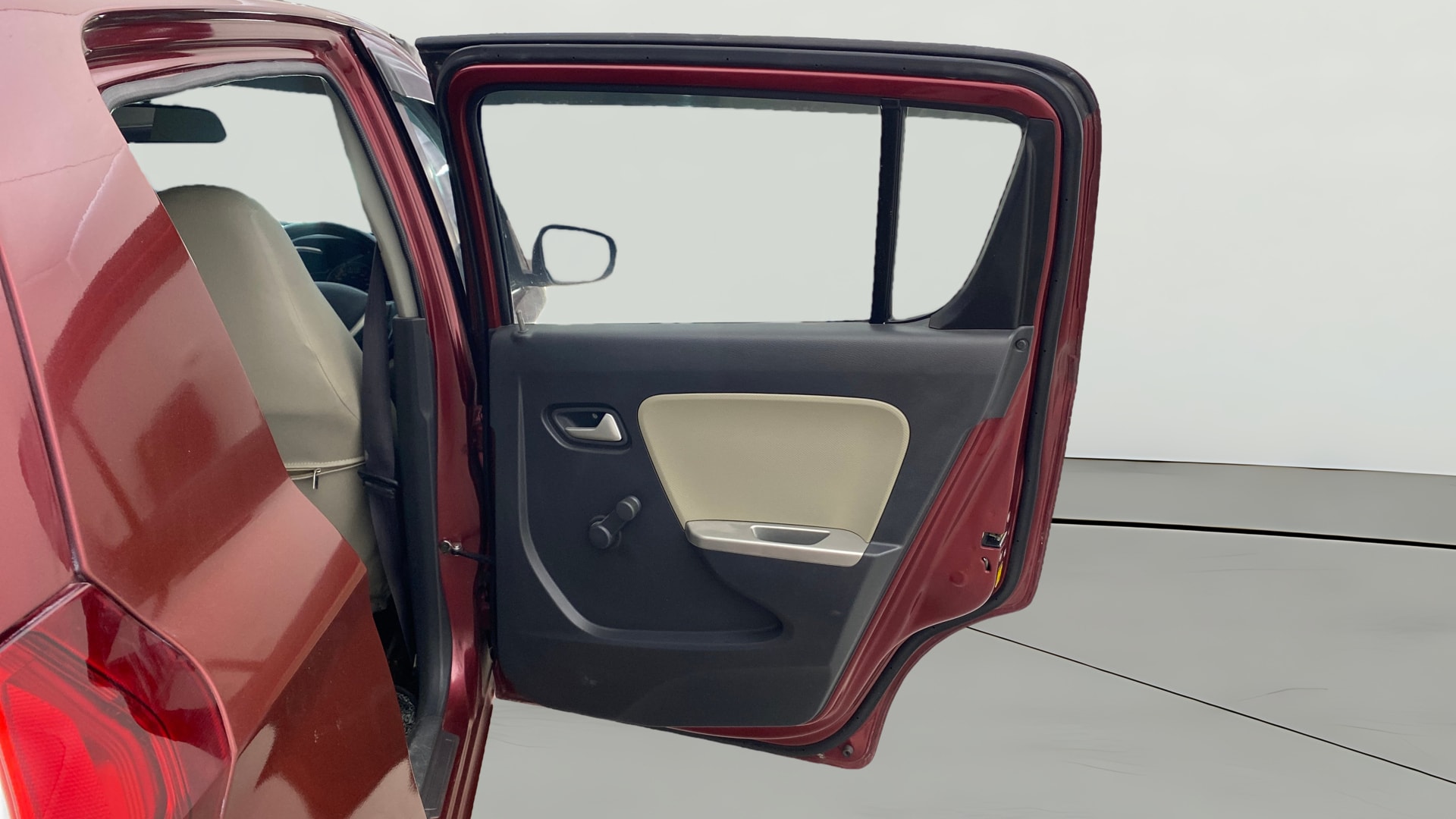 View 2017 Maruti Suzuki Alto K10 LX Image 7 Used 2017 Maruti Suzuki Alto K10 LX Image 7