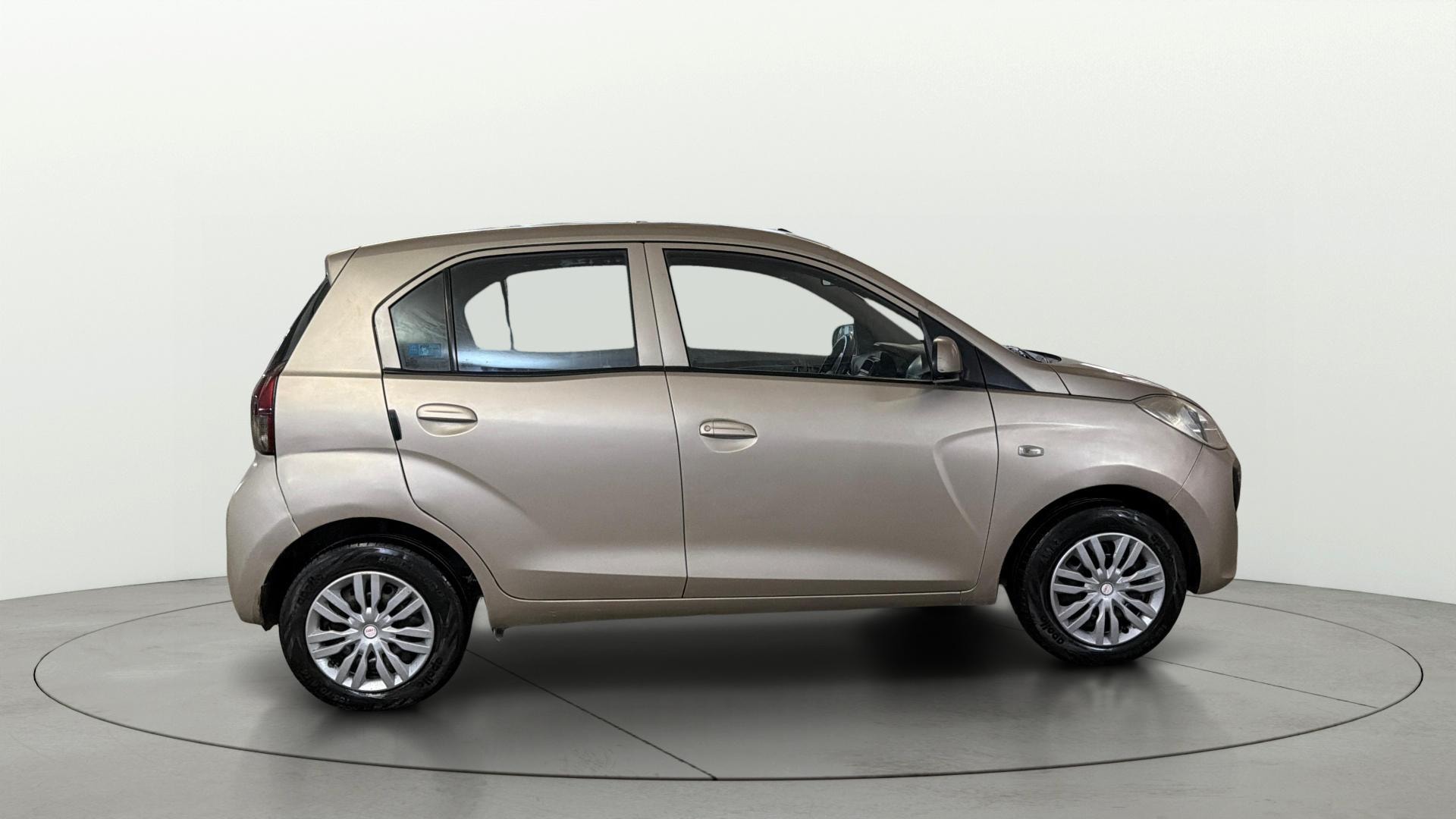 View 2018 Hyundai New Santro Magna CNG Image 8 Used 2018 Hyundai New Santro Magna CNG Image 8