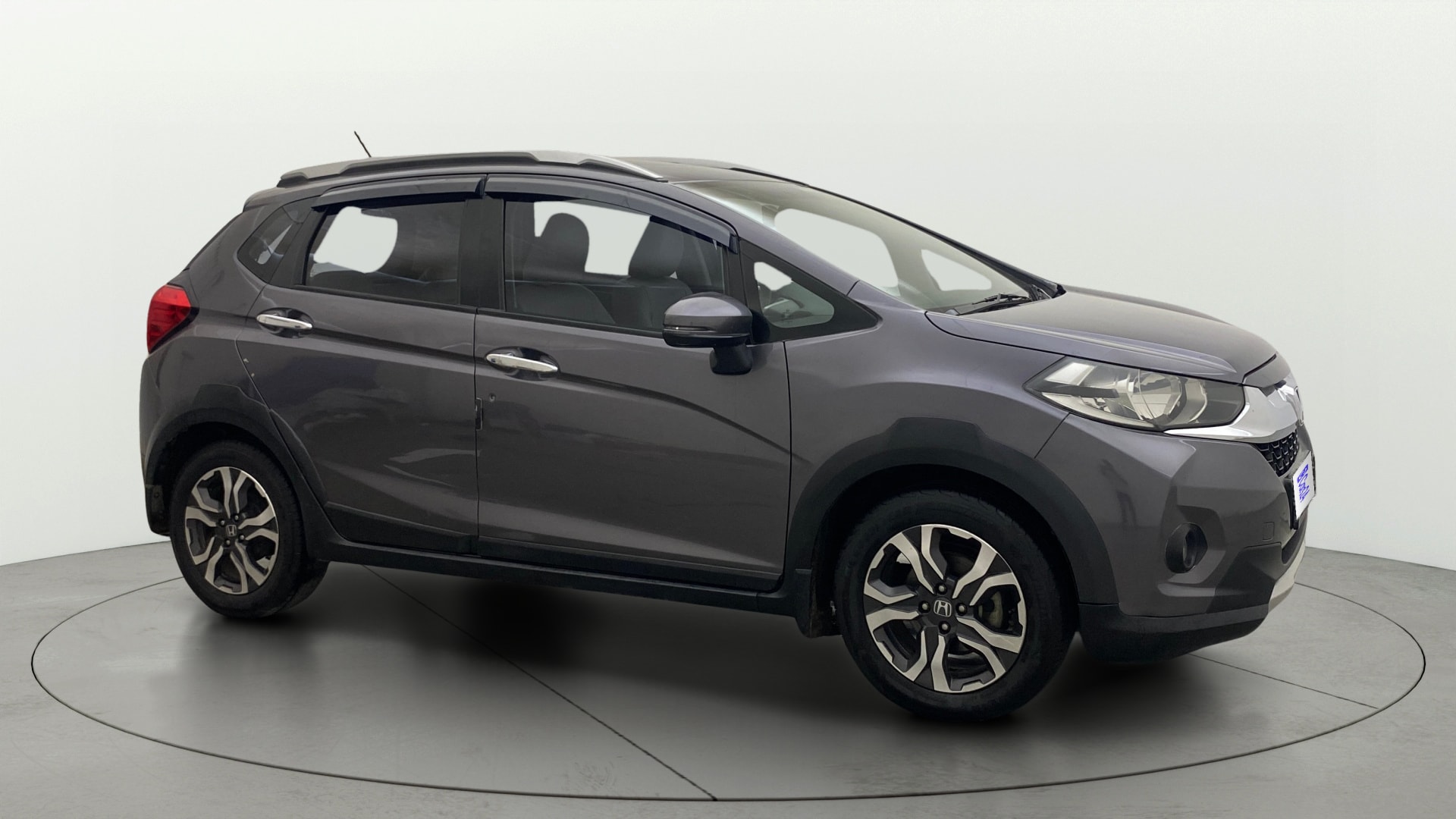 View 2018 Honda WR-V S MT Diesel Edge Edition Image 21 Used 2018 Honda WR-V S MT Diesel Edge Edition Image 21