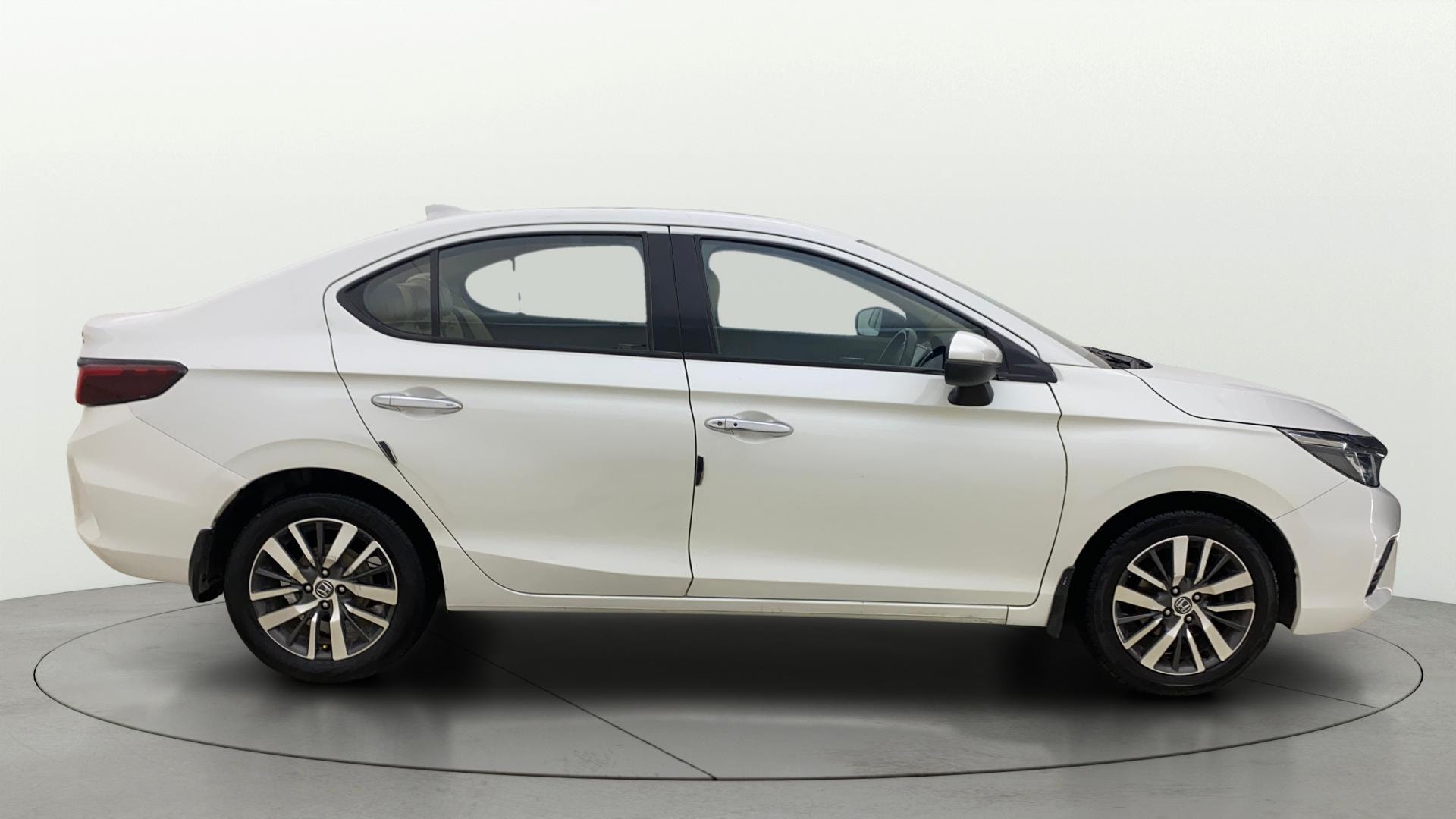 View 2021 Honda City ZX CVT Image 27 Used 2021 Honda City ZX CVT Image 27
