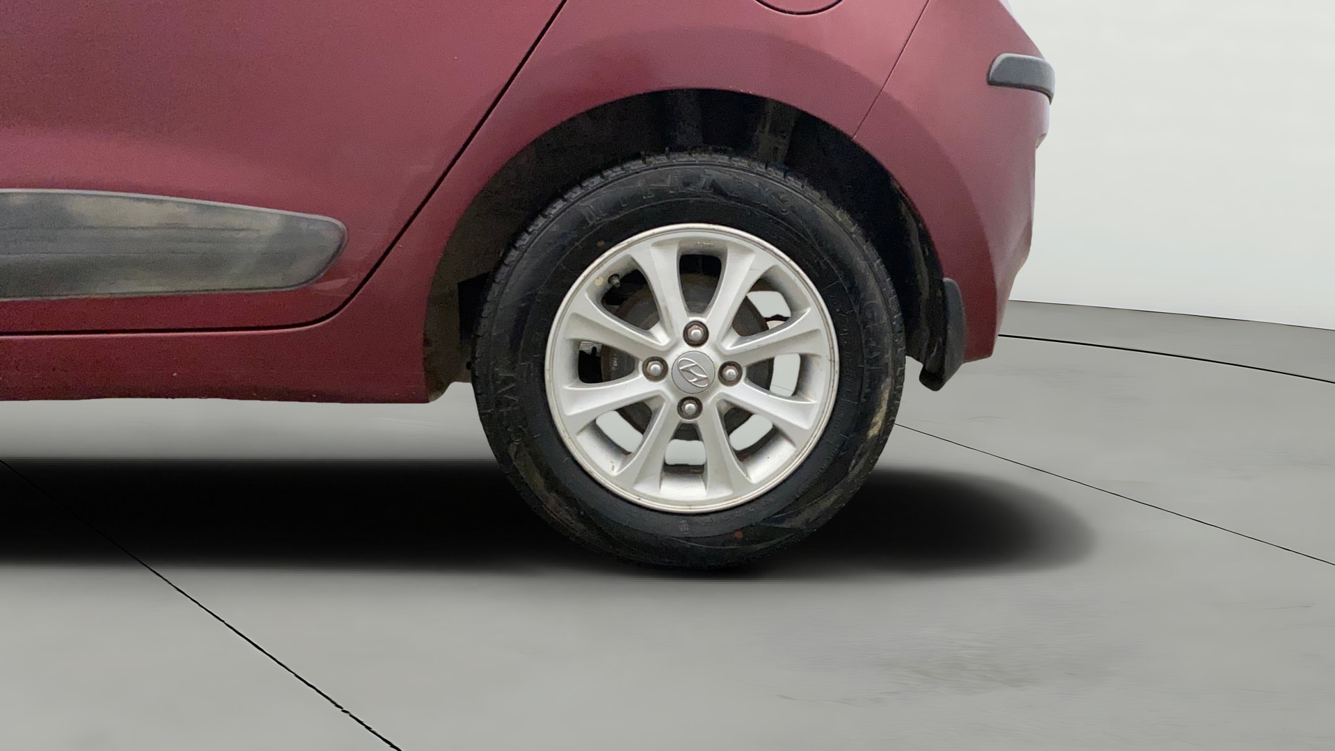 View 2014 Hyundai Grand i10 1.2 Asta Petrol Image 11 Used 2014 Hyundai Grand i10 1.2 Asta Petrol Image 11