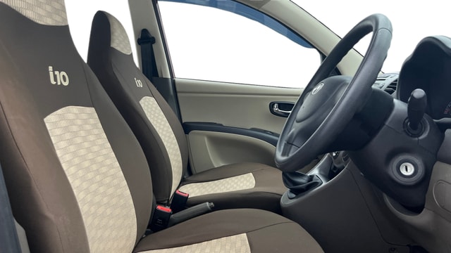 View Hyundai i10 Image 25 Used Hyundai i10 Image 25
