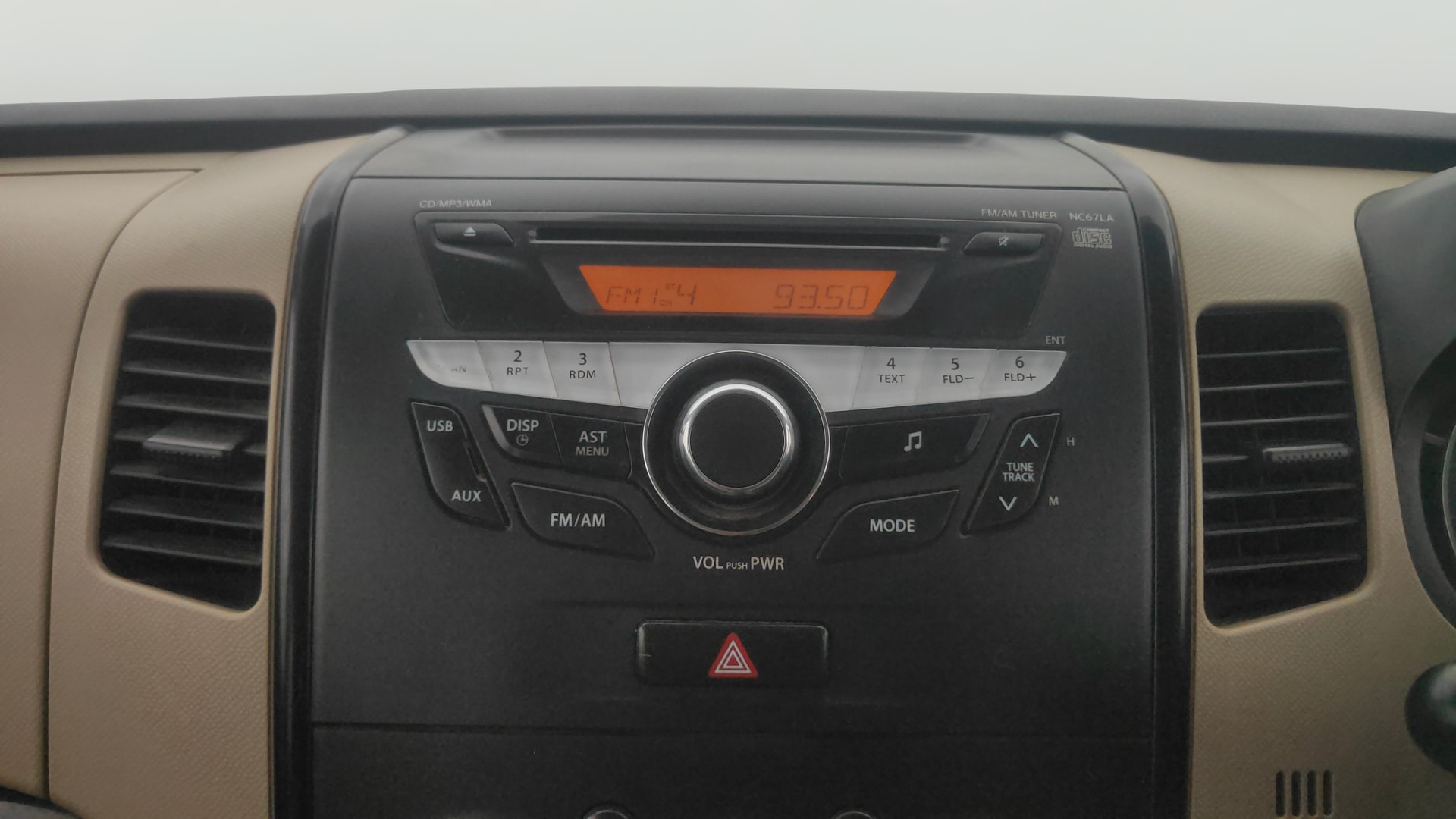 View 2018 Maruti Suzuki 1000 Base Variant Image 17 Used 2018 Maruti Suzuki 1000 Base Variant Image 17