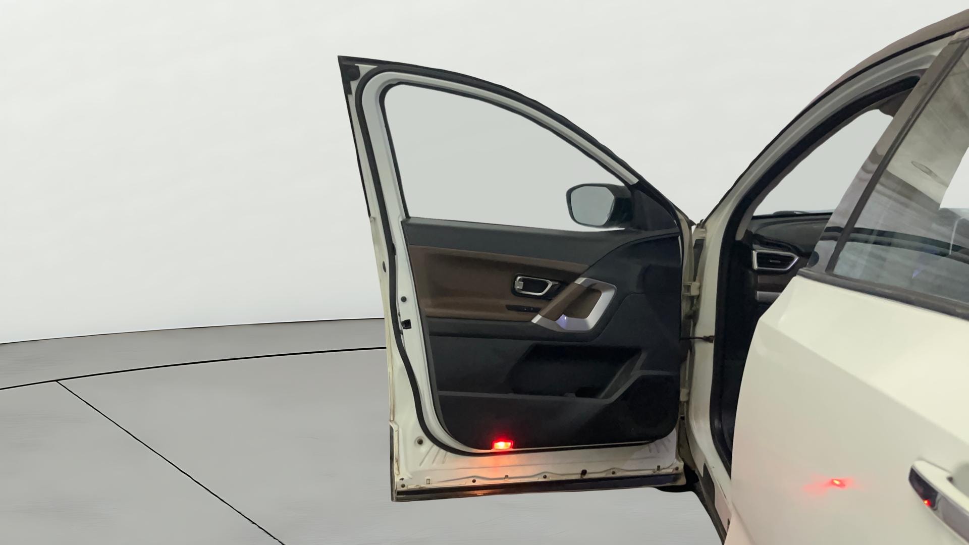 View 2022 Tata Harrier XE Image 33 Used 2022 Tata Harrier XE Image 33