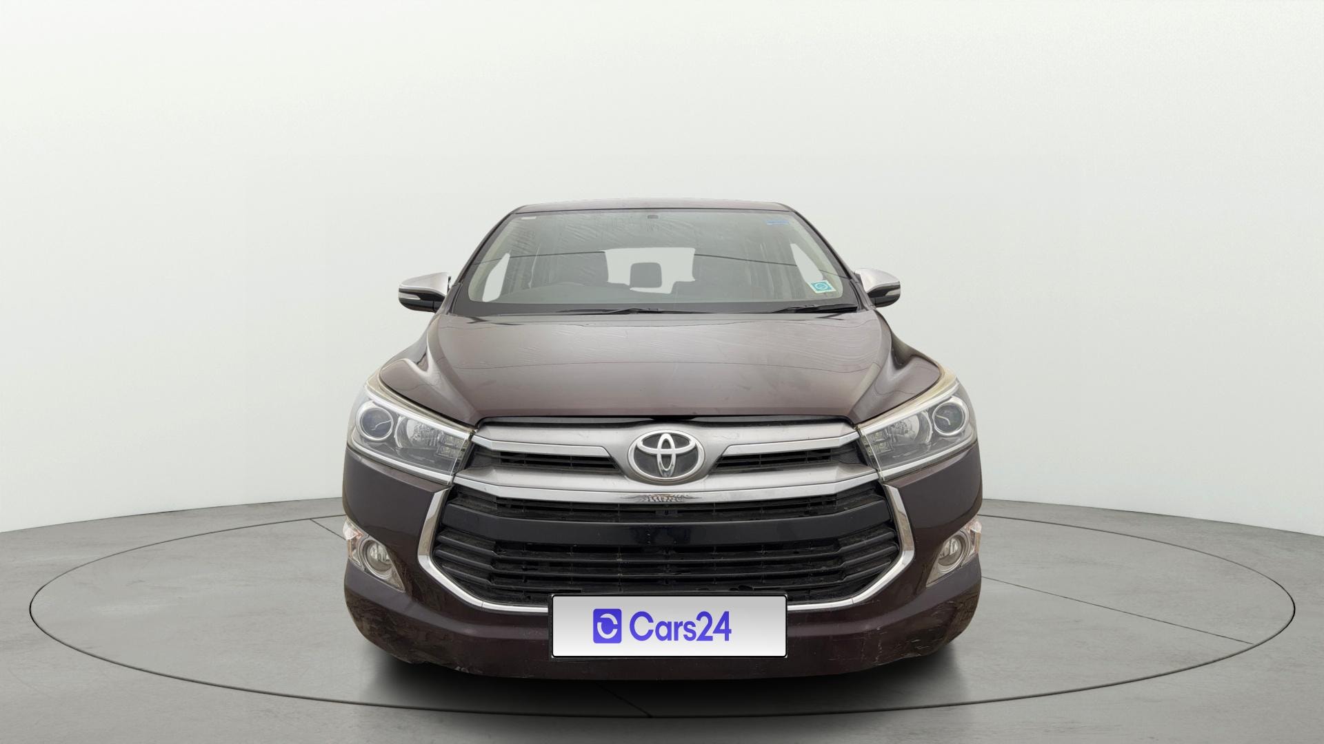View 2016 Toyota Innova Crysta 2.7 ZX AT 7-Seater BS IV Image 1 Used 2016 Toyota Innova Crysta 2.7 ZX AT 7-Seater BS IV Image 1
