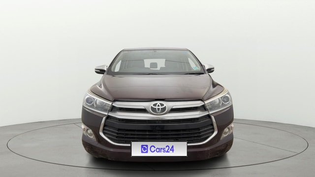 View Toyota Innova Crysta Image 1 Used Toyota Innova Crysta Image 1