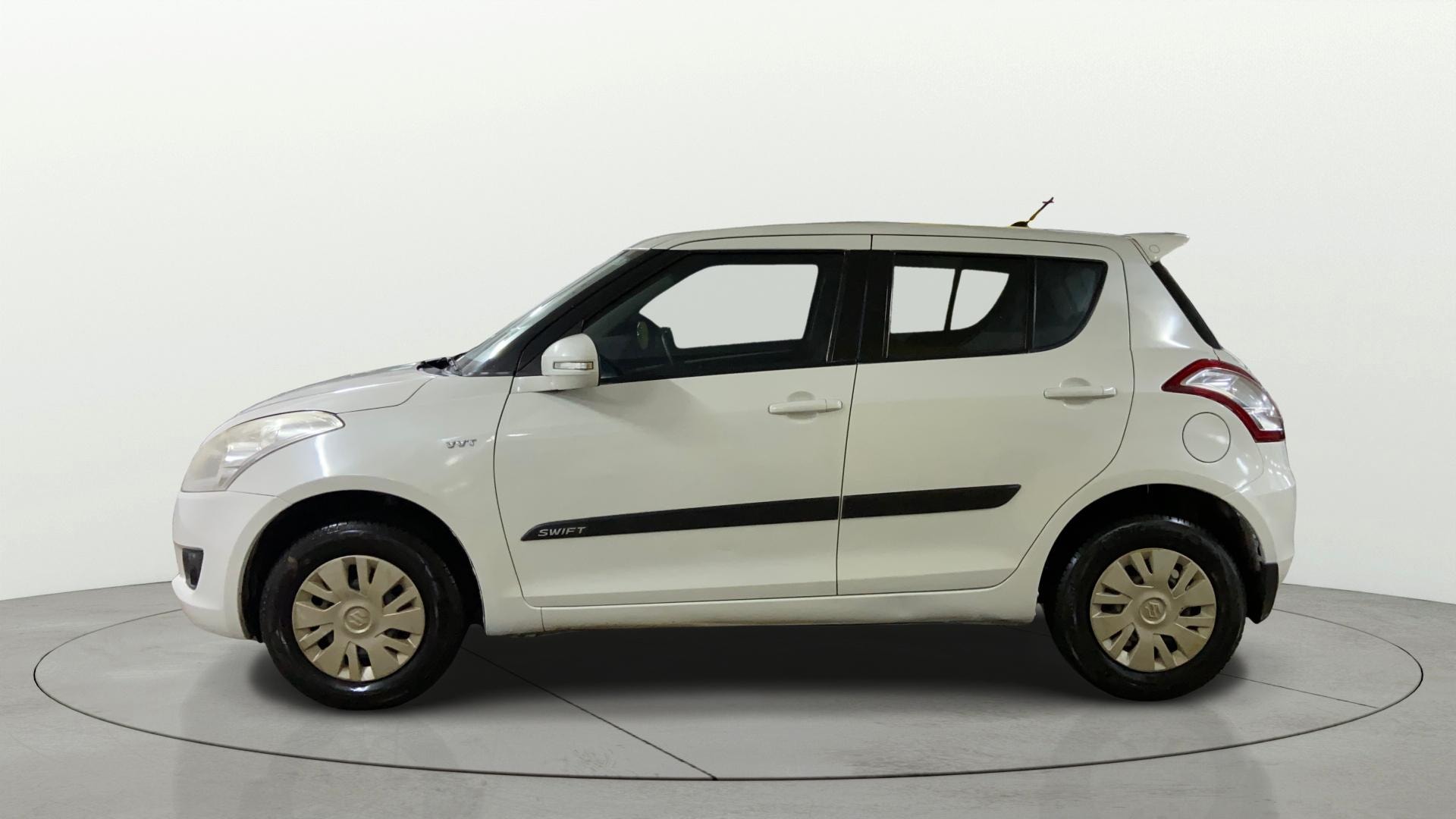 View 2014 Maruti Suzuki 1000 Base Variant Image 24 Used 2014 Maruti Suzuki 1000 Base Variant Image 24