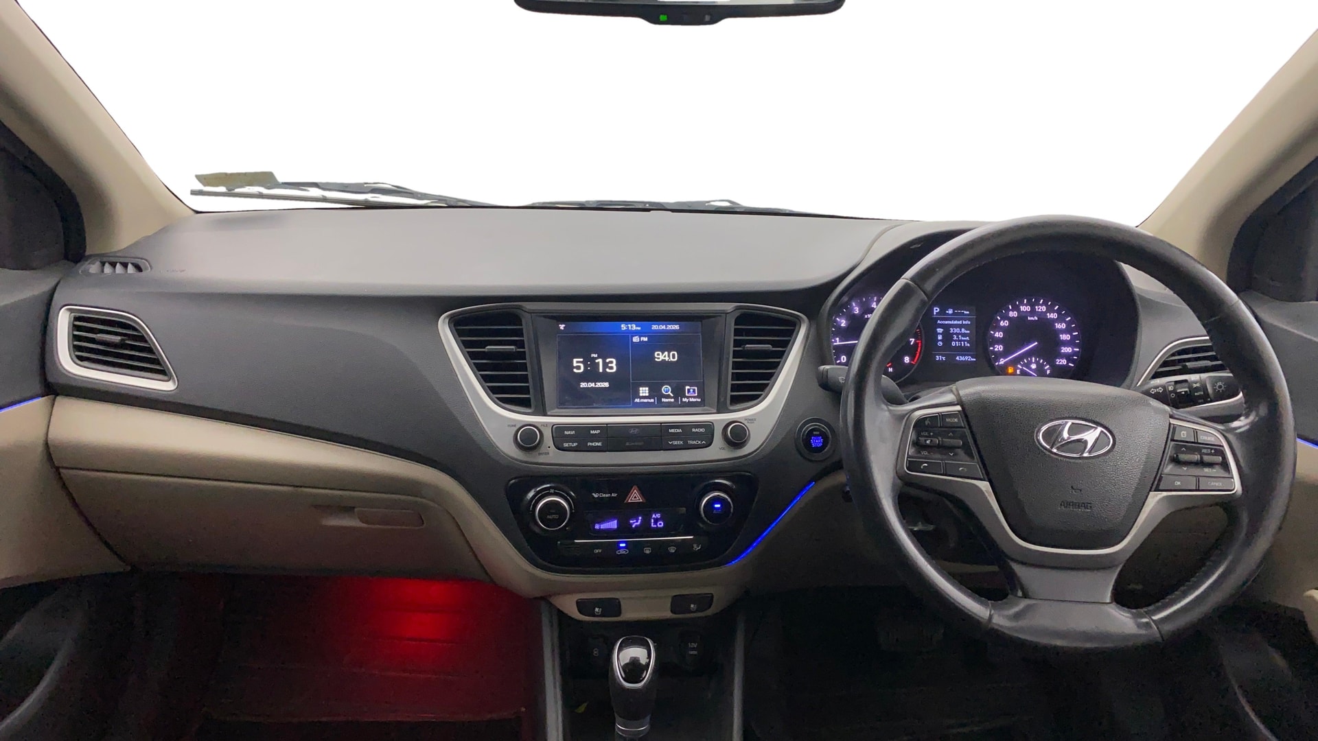 View 2018 Hyundai Verna 1.6 VTVT SX (O) AT Image 16 Used 2018 Hyundai Verna 1.6 VTVT SX (O) AT Image 16
