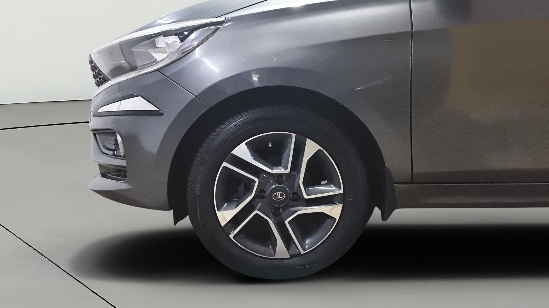 View 2021 Tata Tiago Revotorq XB Image 28 Used 2021 Tata Tiago Revotorq XB Image 28