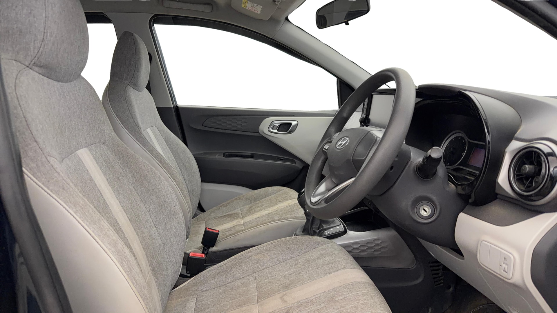 View 2020 Hyundai Grand i10 Nios Sportz Petrol AMT Image 17 Used 2020 Hyundai Grand i10 Nios Sportz Petrol AMT Image 17