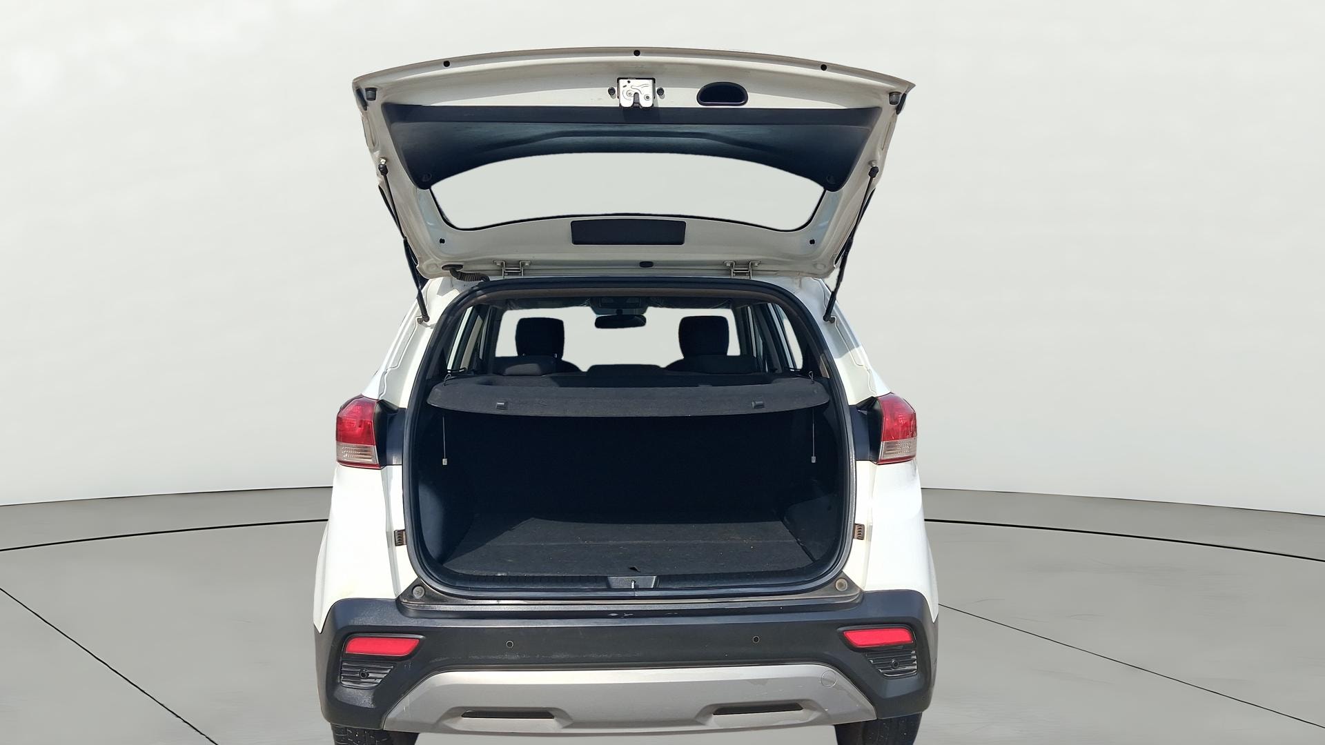 View 2019 Hyundai Creta 1.4 E Diesel Image 16 Used 2019 Hyundai Creta 1.4 E Diesel Image 16