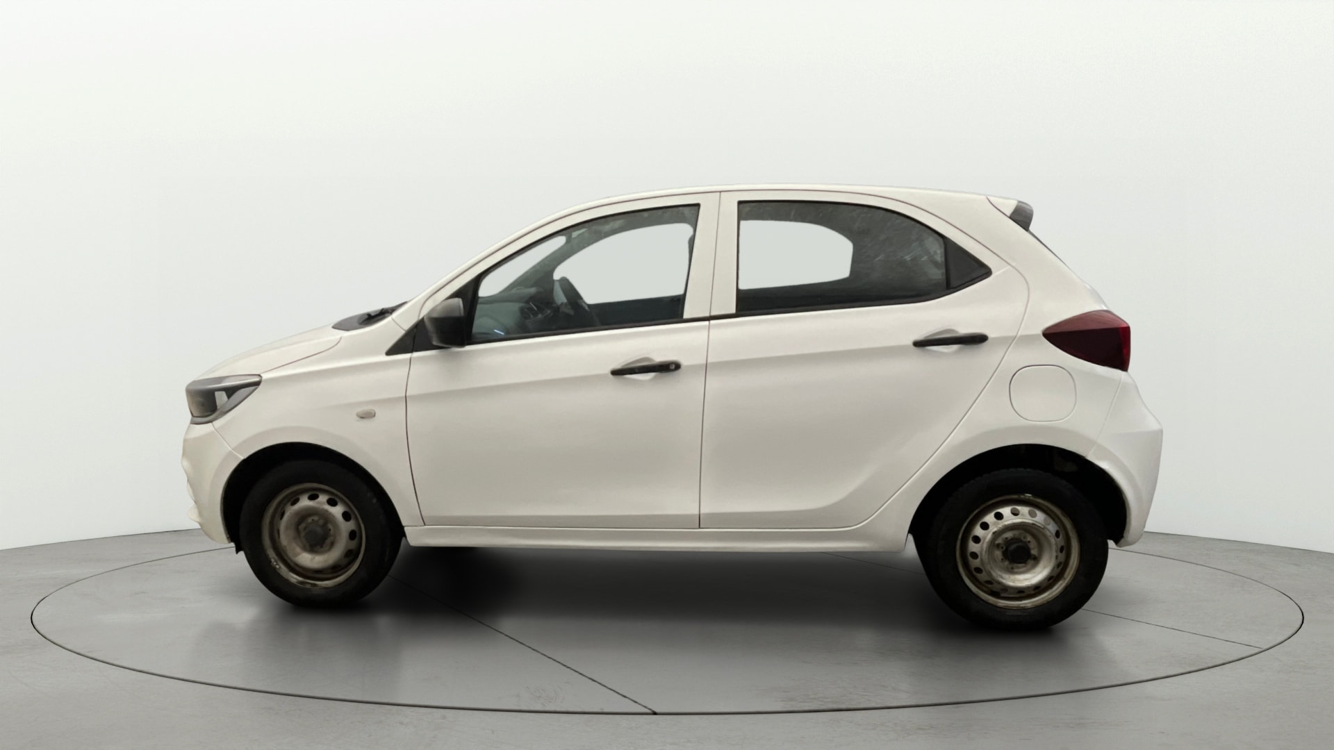 Used 2023 Tata Tiago Used 2023 Tata Tiago