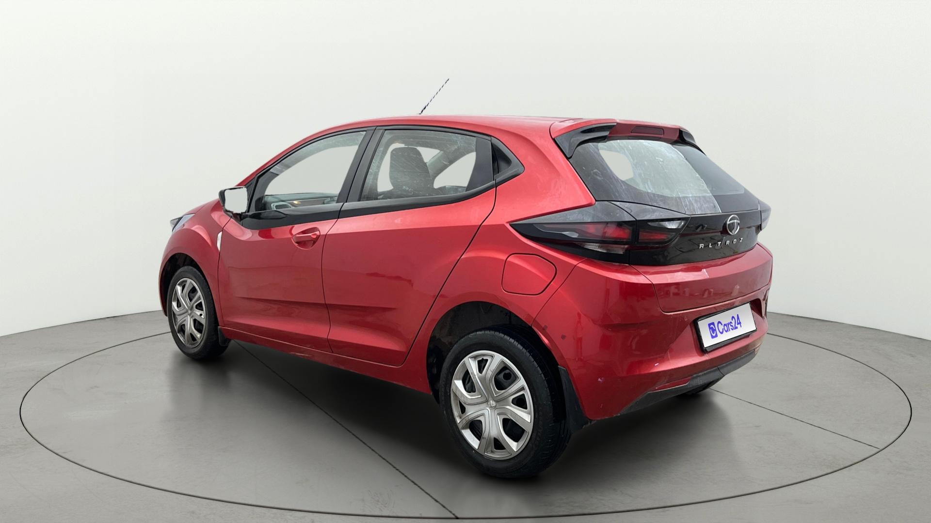 View 2022 Tata Altroz XT Petrol Image 2 Used 2022 Tata Altroz XT Petrol Image 2