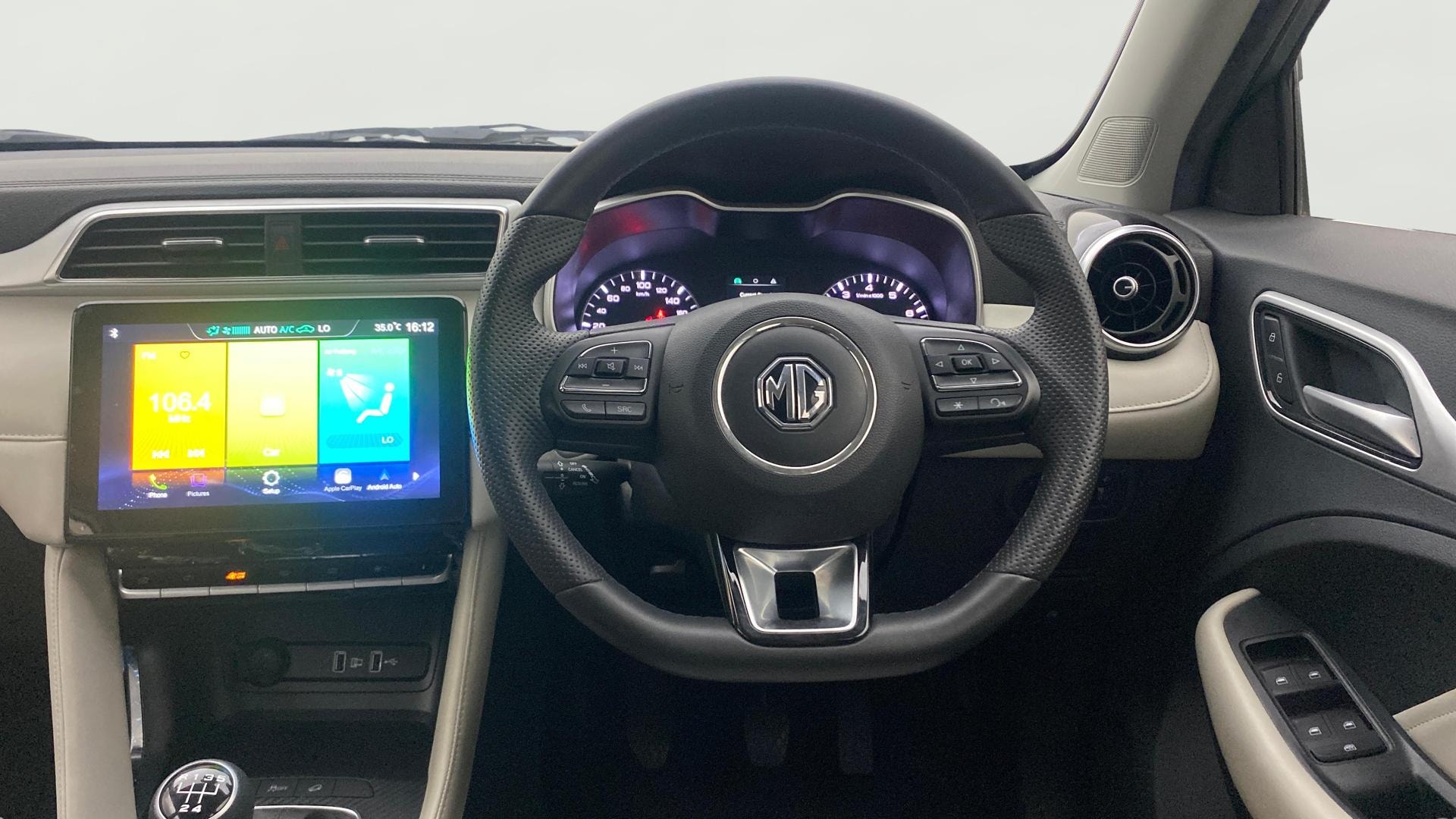 View 2024 MG Astor Style 1.5 MT Image 12 Used 2024 MG Astor Style 1.5 MT Image 12