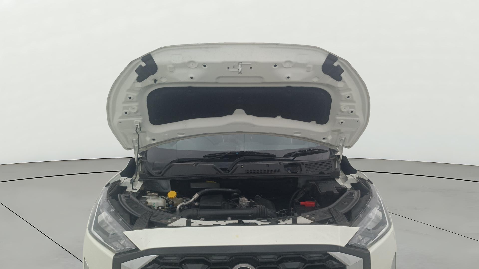 View 2025 Nissan Magnite Acenta B4D 1.0 Petrol AMT Image 32 Used 2025 Nissan Magnite Acenta B4D 1.0 Petrol AMT Image 32