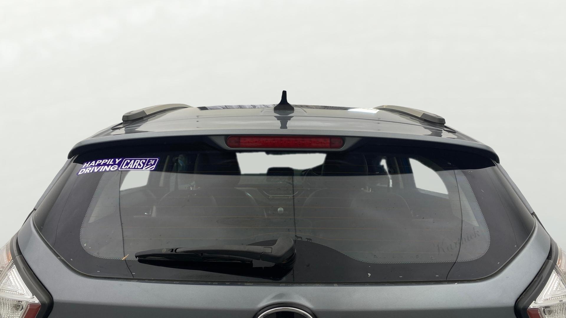 View 2019 Tata Nexon Revotron XE Image 4 Used 2019 Tata Nexon Revotron XE Image 4