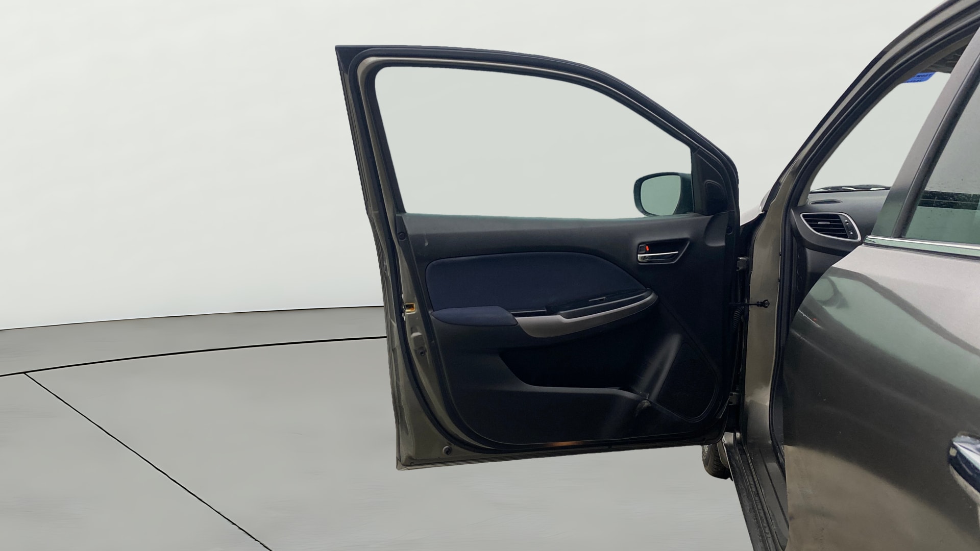 View 2021 Maruti Suzuki 1000 Base Variant Image 31 Used 2021 Maruti Suzuki 1000 Base Variant Image 31