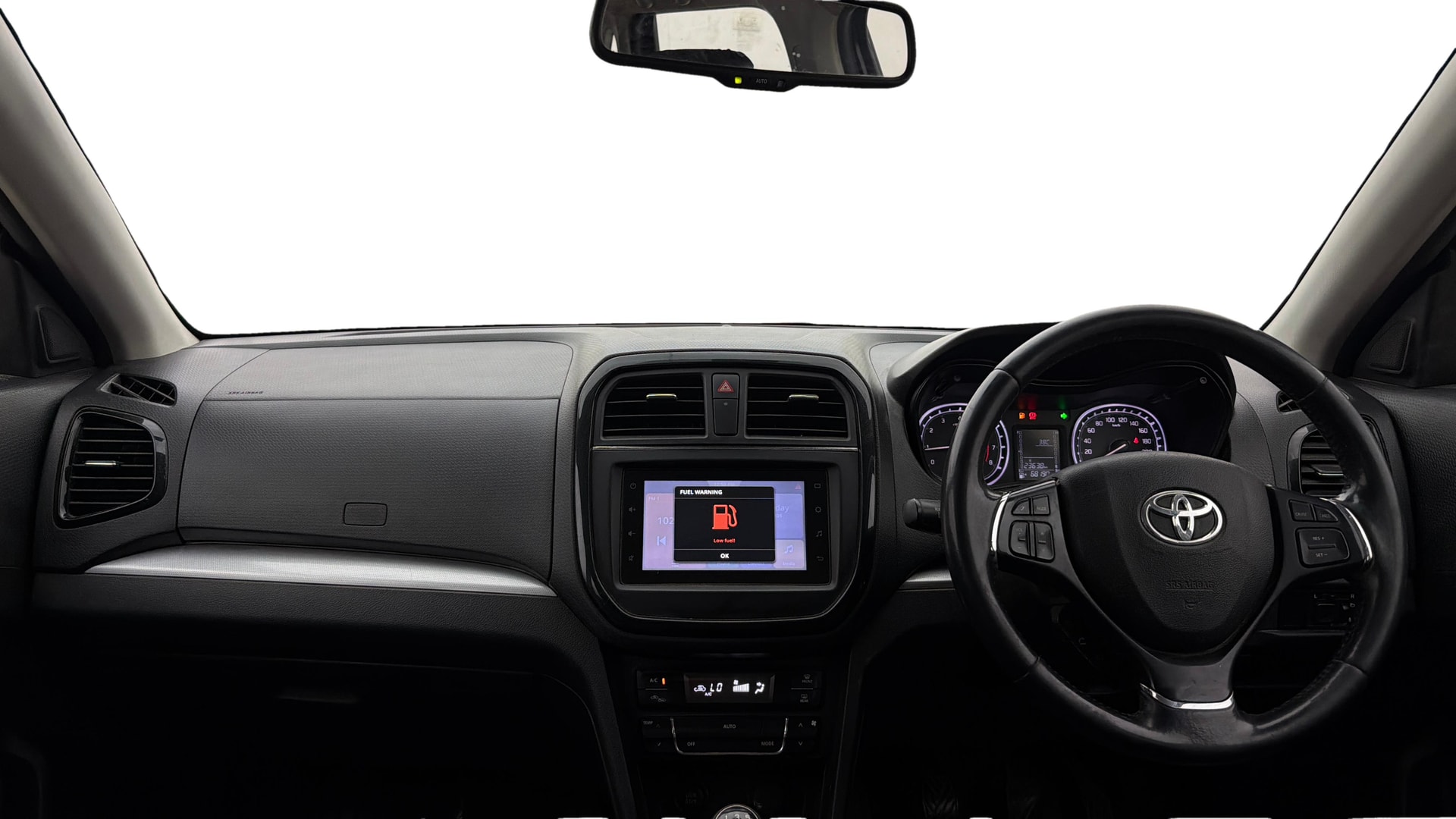 View 2021 Toyota Urban Cruiser Premium MT Image 31 Used 2021 Toyota Urban Cruiser Premium MT Image 31