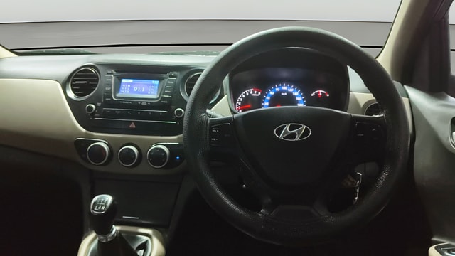 View Hyundai Xcent Image 20 Used Hyundai Xcent Image 20