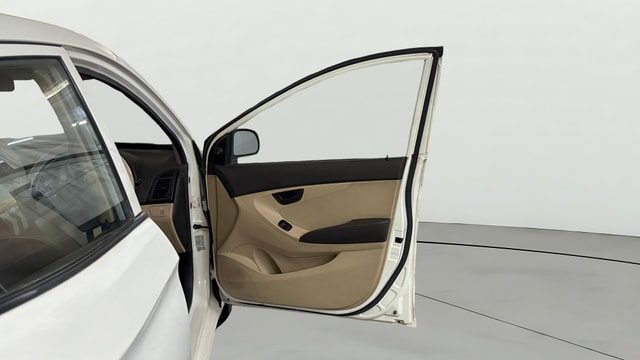 View Hyundai EON Image 43 Used Hyundai EON Image 43