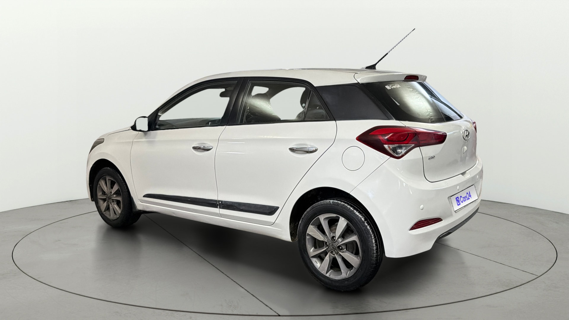View 2014 Hyundai Elite i20 1.2 Sportz Option Petrol Image 2 Used 2014 Hyundai Elite i20 1.2 Sportz Option Petrol Image 2
