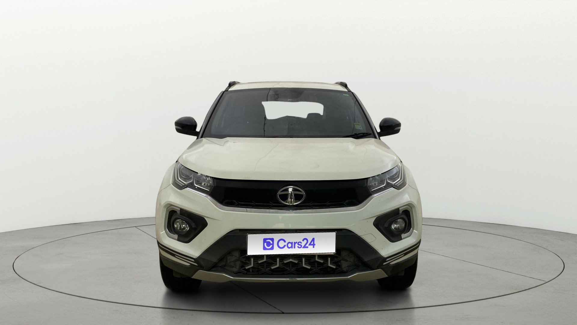View 2021 Tata Nexon Revotron XE Image 1 Used 2021 Tata Nexon Revotron XE Image 1