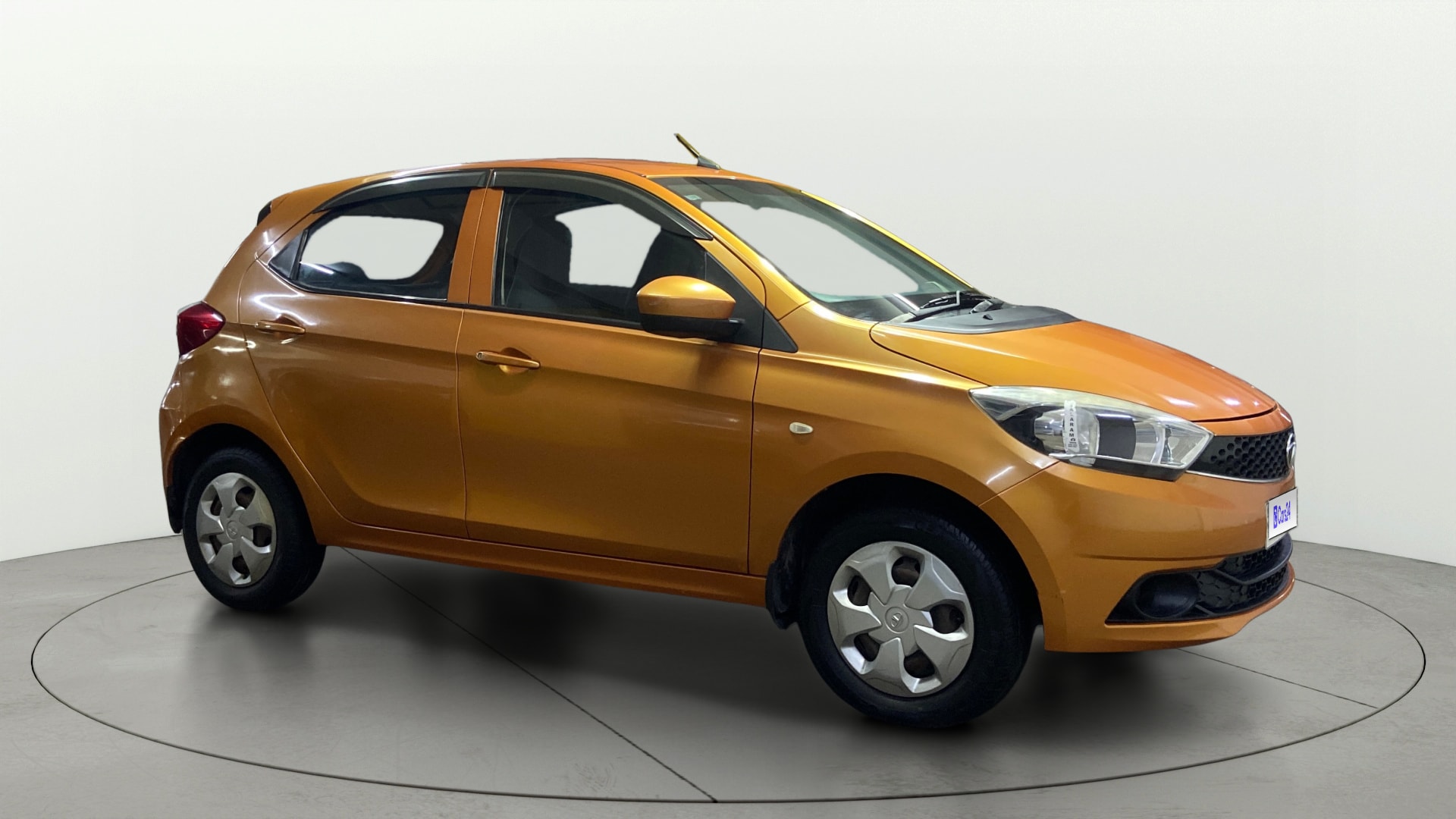 View 2018 Tata Tiago Revotorq XB Image 21 Used 2018 Tata Tiago Revotorq XB Image 21