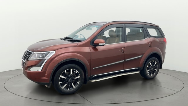 View Mahindra XUV500 Image 23 Used Mahindra XUV500 Image 23