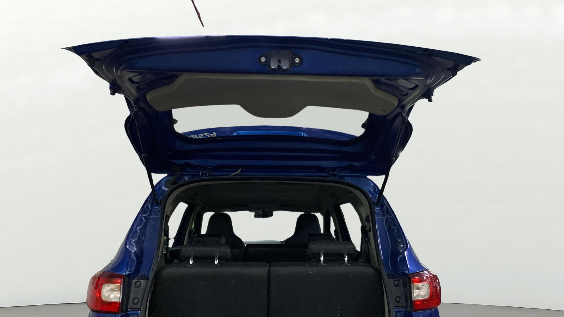 View 2019 Renault Triber RXZ Image 32 Used 2019 Renault Triber RXZ Image 32