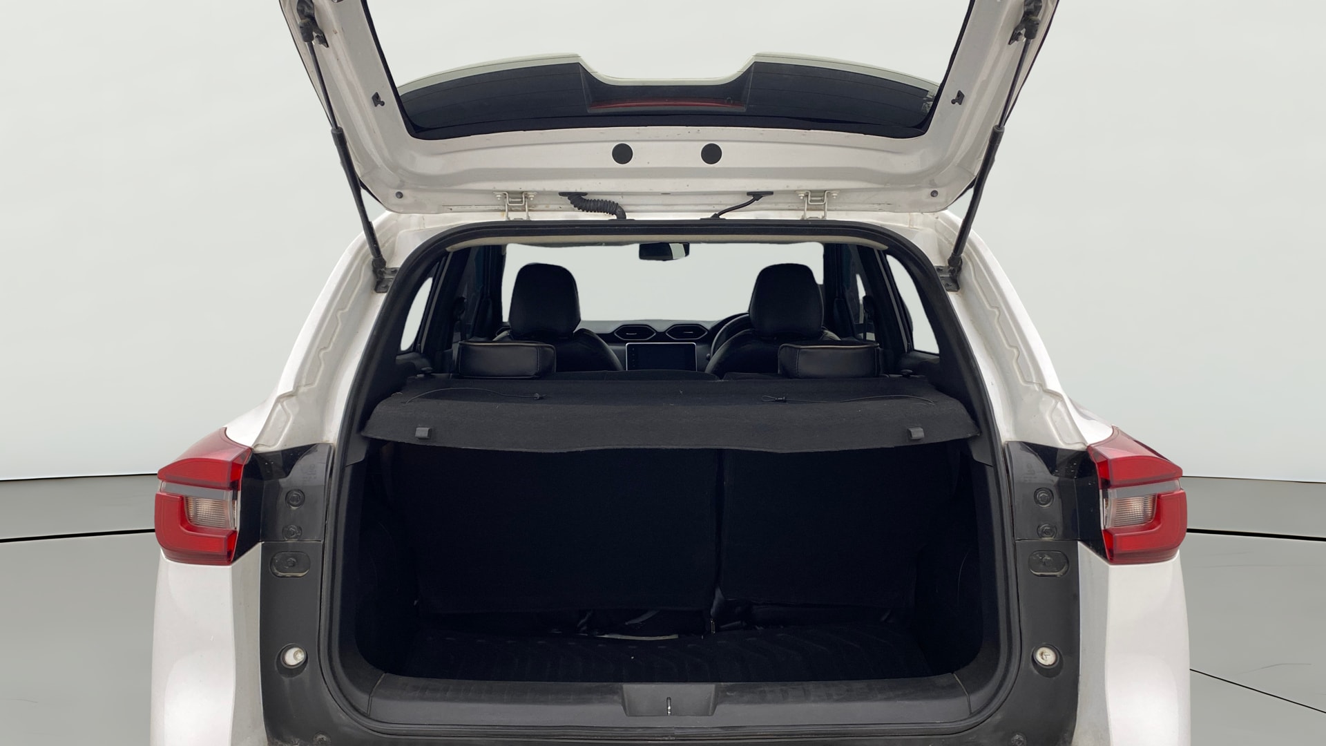 View 2024 Nissan Magnite XV Premium Image 39 Used 2024 Nissan Magnite XV Premium Image 39