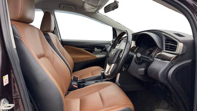 View Toyota Innova Crysta Image 28 Used Toyota Innova Crysta Image 28