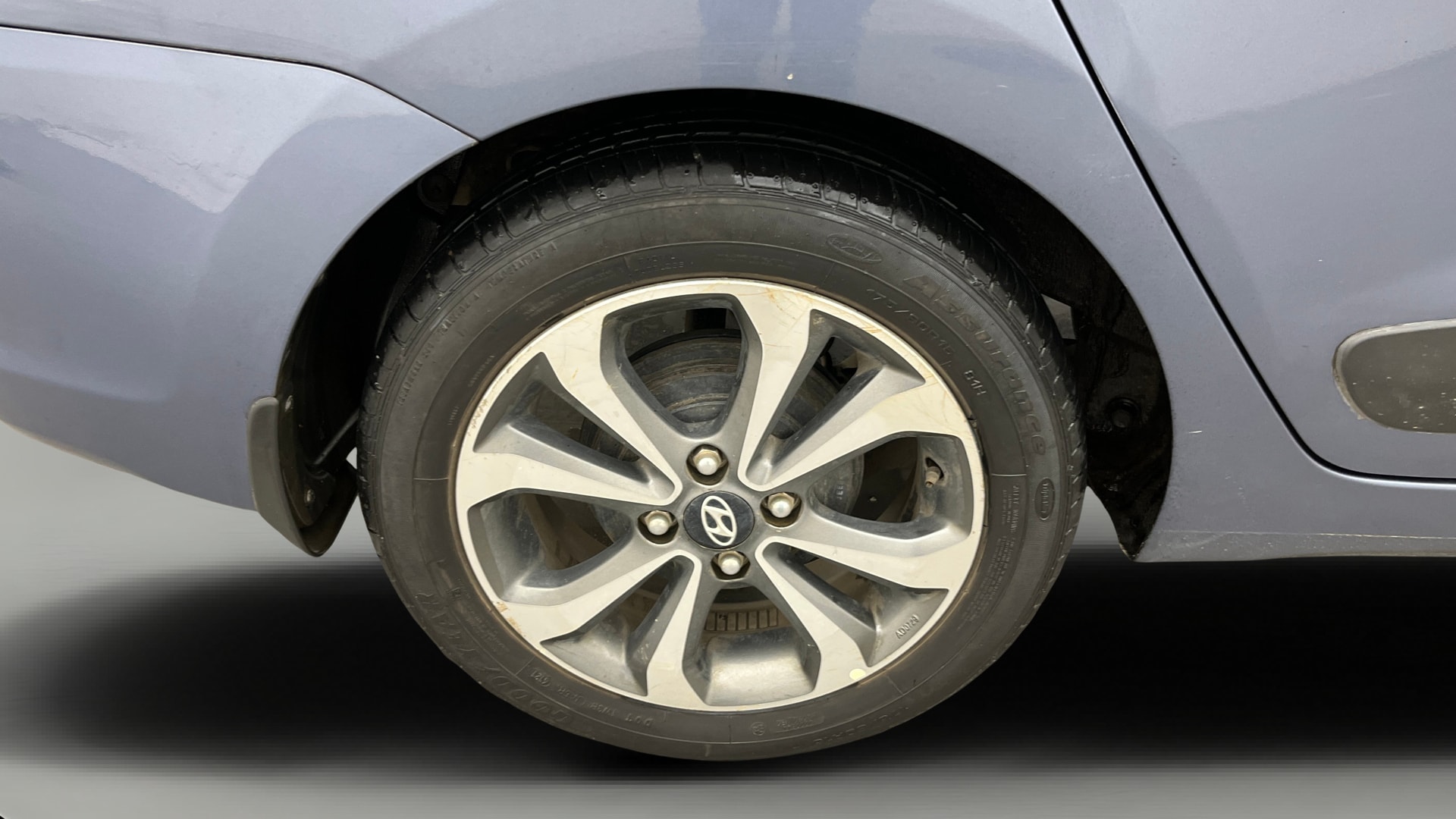 View 2014 Hyundai Xcent SX Petrol Image 24 Used 2014 Hyundai Xcent SX Petrol Image 24