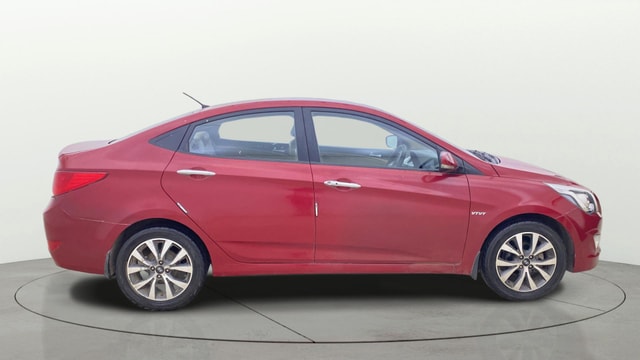 View Hyundai Fluidic Verna Image 8 Used Hyundai Fluidic Verna Image 8