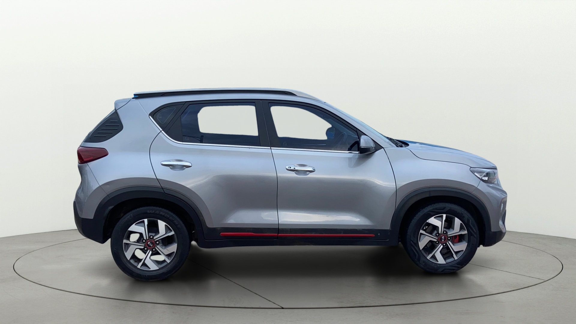 View 2020 Kia Sonet GTX Plus Diesel Image 9 Used 2020 Kia Sonet GTX Plus Diesel Image 9