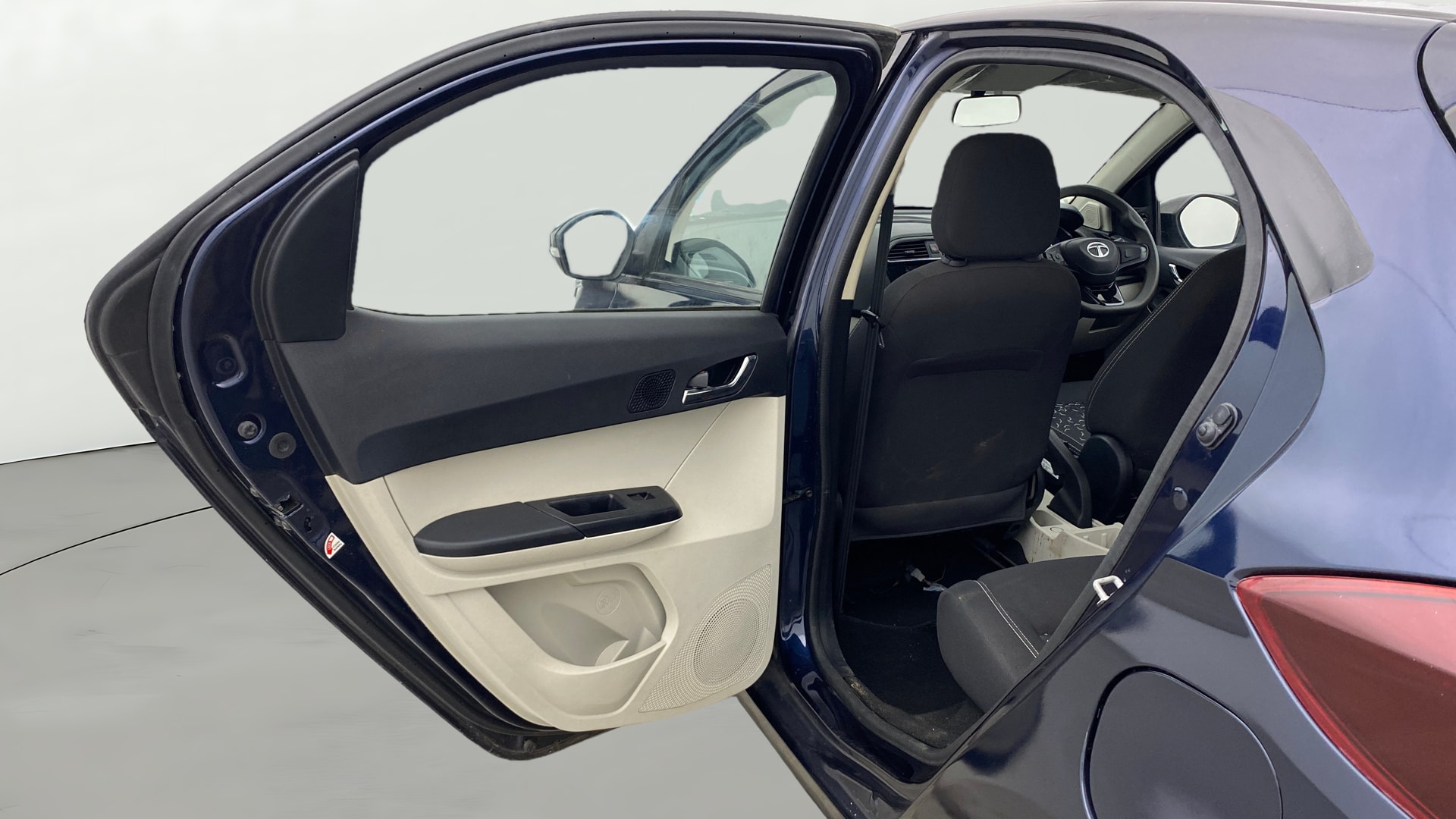 Used 2022 Tata Tiago Used 2022 Tata Tiago