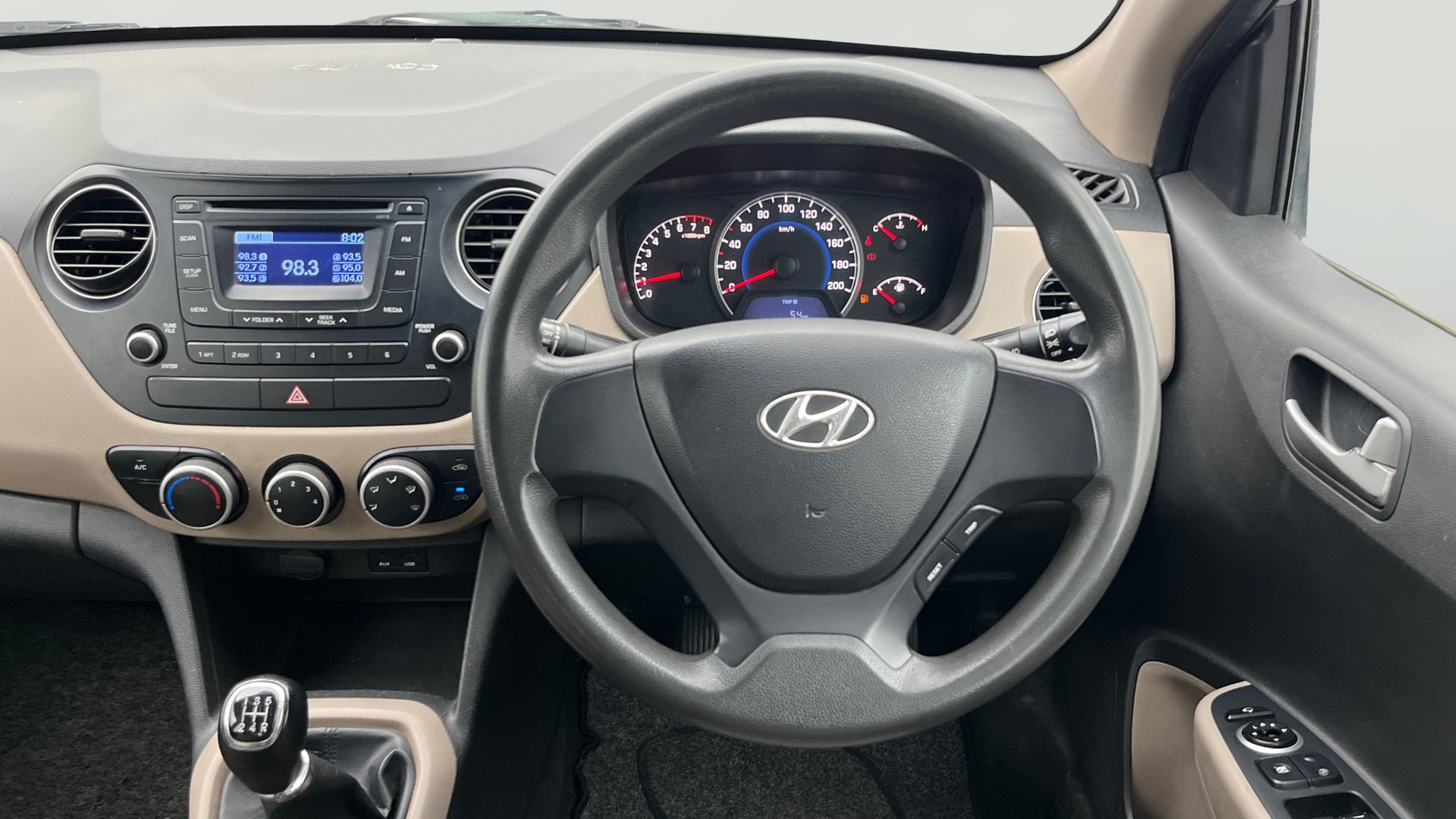 View 2013 Hyundai Grand i10 Sportz 1.2 Kappa Image 20 Used 2013 Hyundai Grand i10 Sportz 1.2 Kappa Image 20