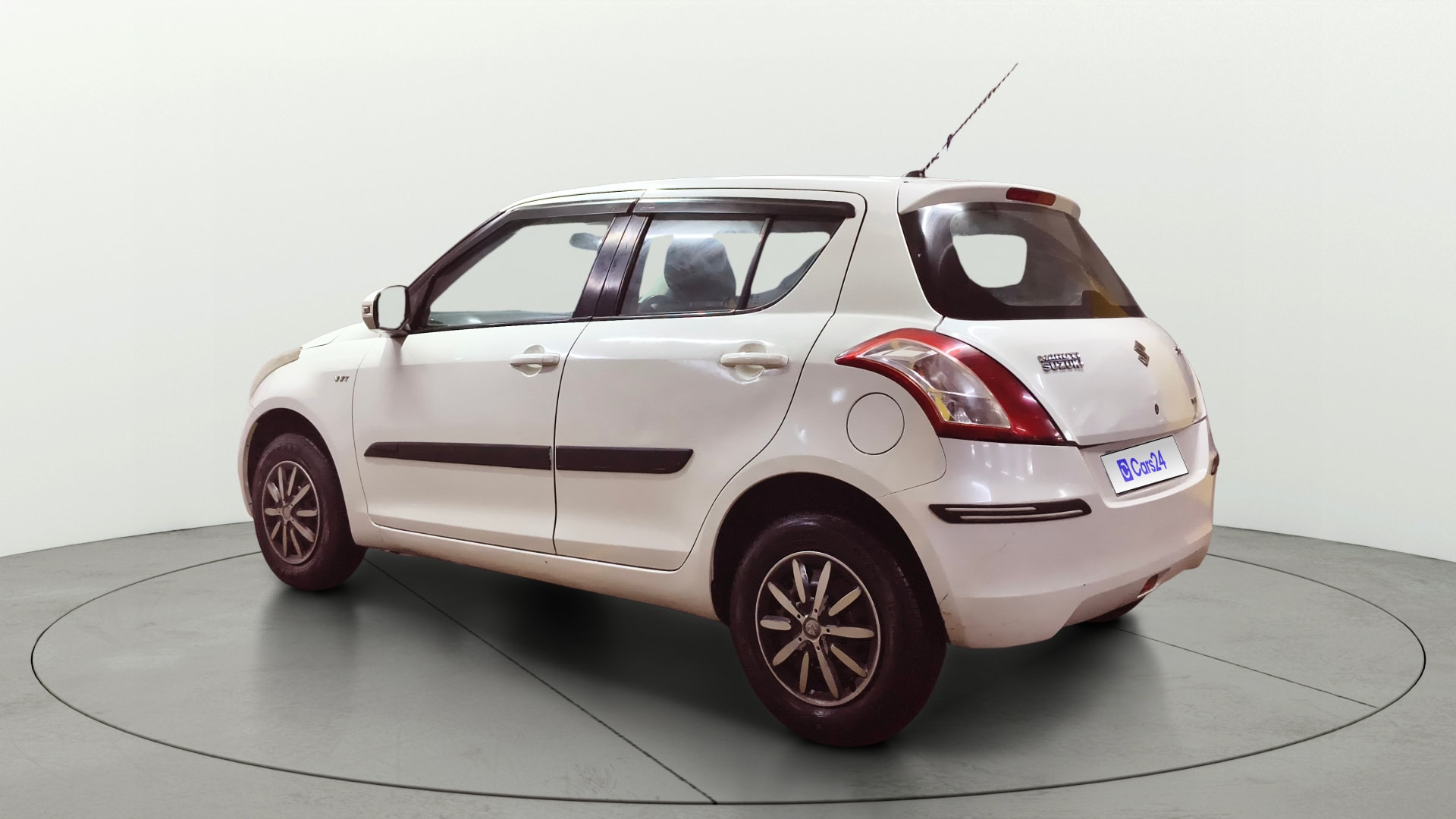 View 2017 Maruti Suzuki 1000 Base Variant Image 2 Used 2017 Maruti Suzuki 1000 Base Variant Image 2