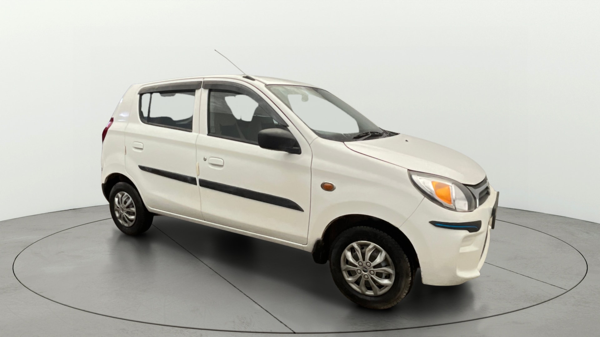 View 2020 Maruti Suzuki 1000 Base Variant Image 21 Used 2020 Maruti Suzuki 1000 Base Variant Image 21