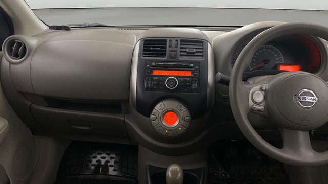 View Nissan Sunny Image 17 Used Nissan Sunny Image 17