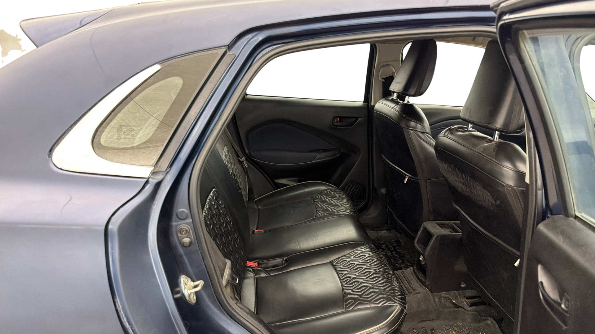 View 2022 Maruti Suzuki 1000 Base Variant Image 28 Used 2022 Maruti Suzuki 1000 Base Variant Image 28