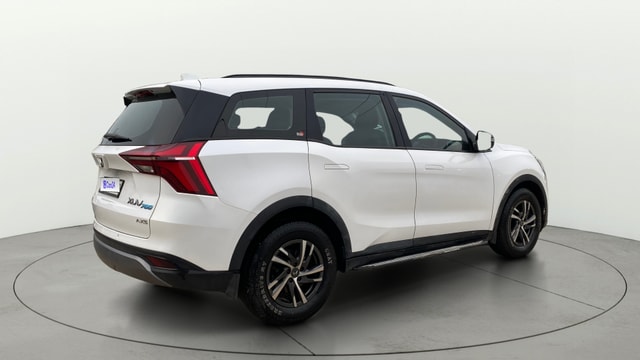 View Mahindra XUV700 Image 44 Used Mahindra XUV700 Image 44