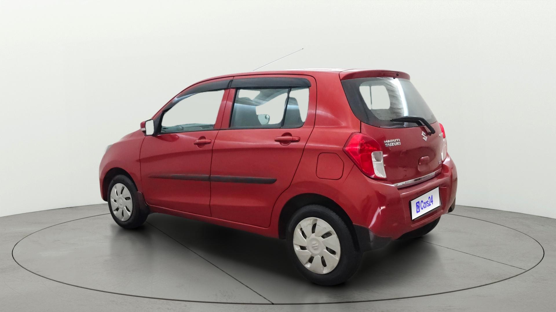 View 2017 Maruti Suzuki 1000 Base Variant Image 2 Used 2017 Maruti Suzuki 1000 Base Variant Image 2