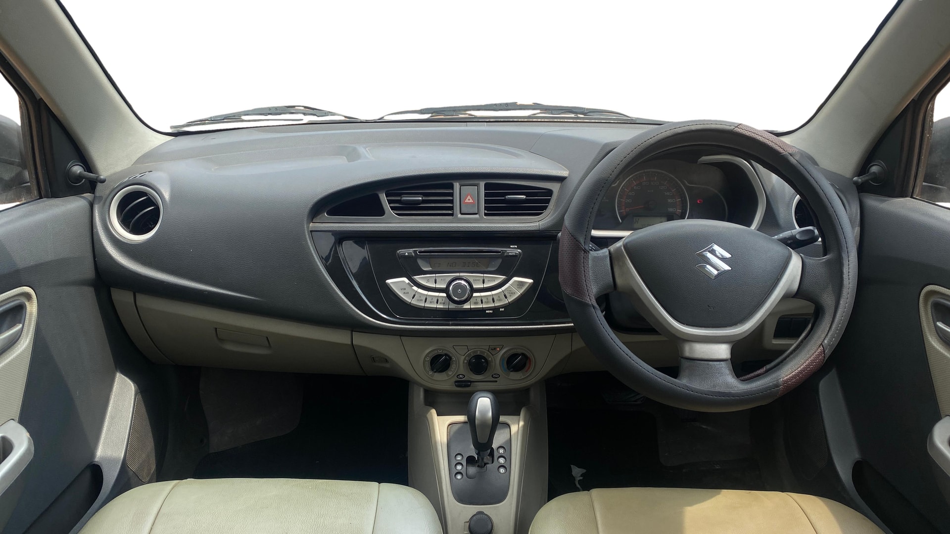 View 2015 Maruti Suzuki Alto K10 LX Image 15 Used 2015 Maruti Suzuki Alto K10 LX Image 15