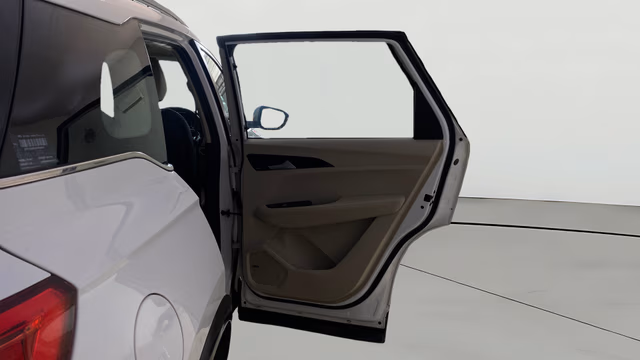 View MG Hector Image 6 Used MG Hector Image 6