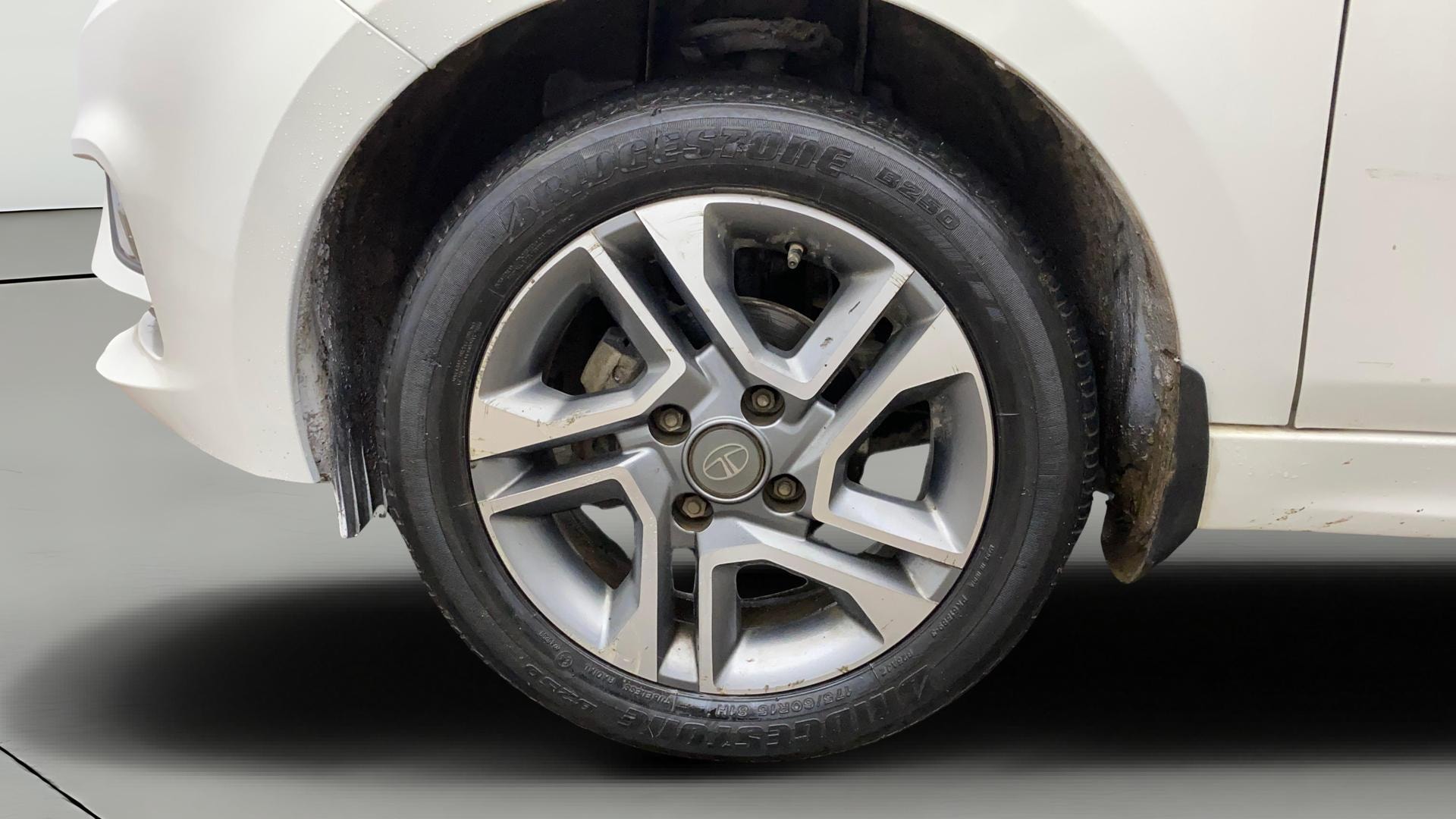 View 2025 Tata Tigor XE Diesel Image 29 Used 2025 Tata Tigor XE Diesel Image 29