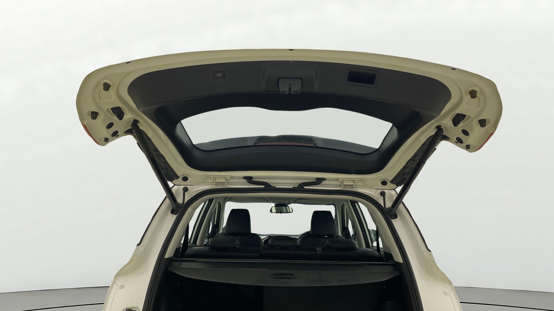 View 2020 MG Hector Sharp Diesel Image 17 Used 2020 MG Hector Sharp Diesel Image 17