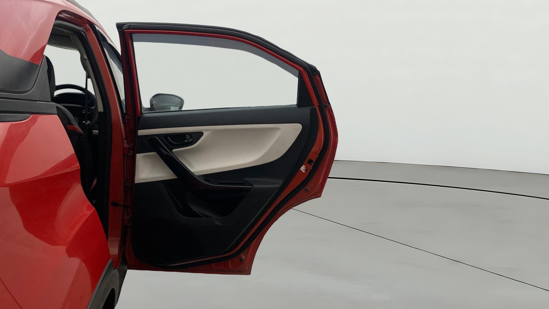 View 2024 Tata Nexon Revotron XE Image 7 Used 2024 Tata Nexon Revotron XE Image 7