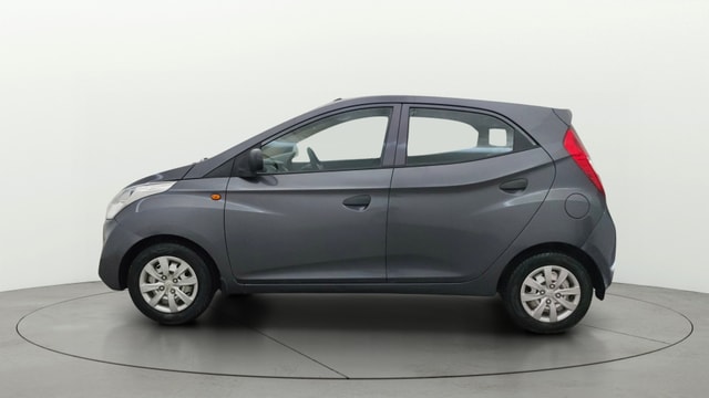 View Hyundai EON Image 5 Used Hyundai EON Image 5